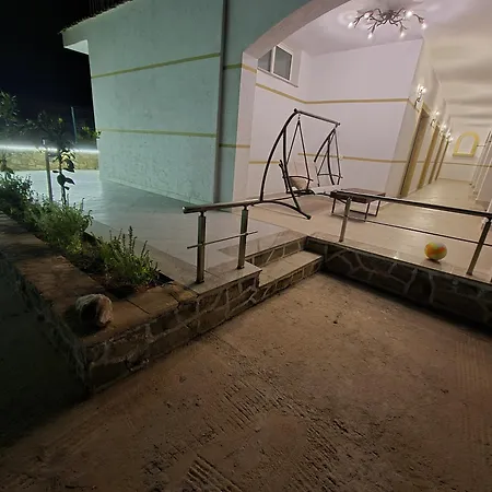 Villa Olive Stone