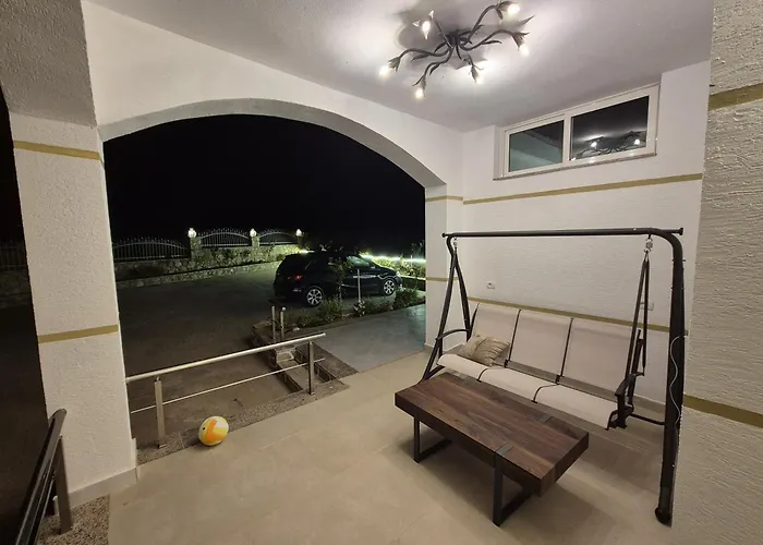 Villa Olive Stone Himarë