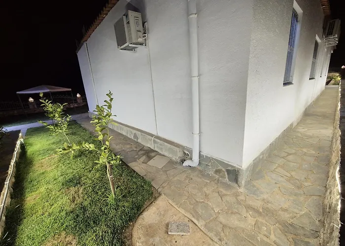 Villa Olive Stone *