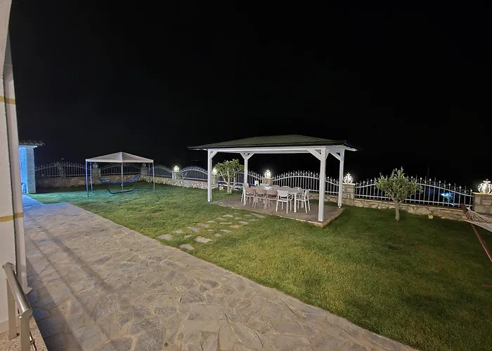 Olive Stone * Himare